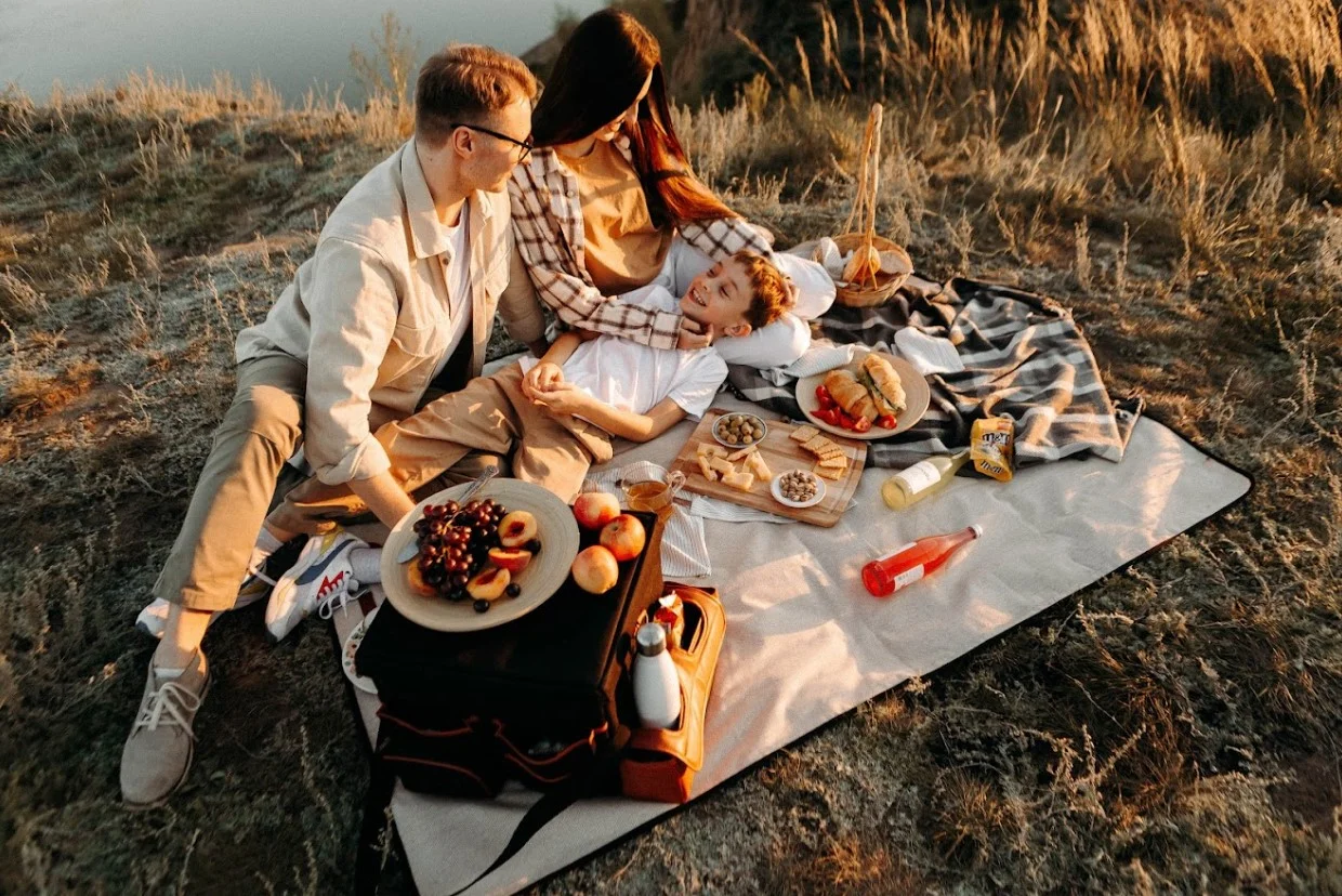 foldable beach blanket